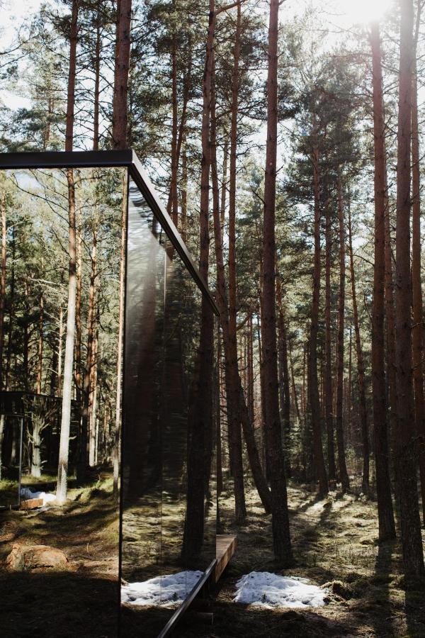 Oeoed Hoetels Laheranna Sudu- With Sauna Ihasalu Exterior foto